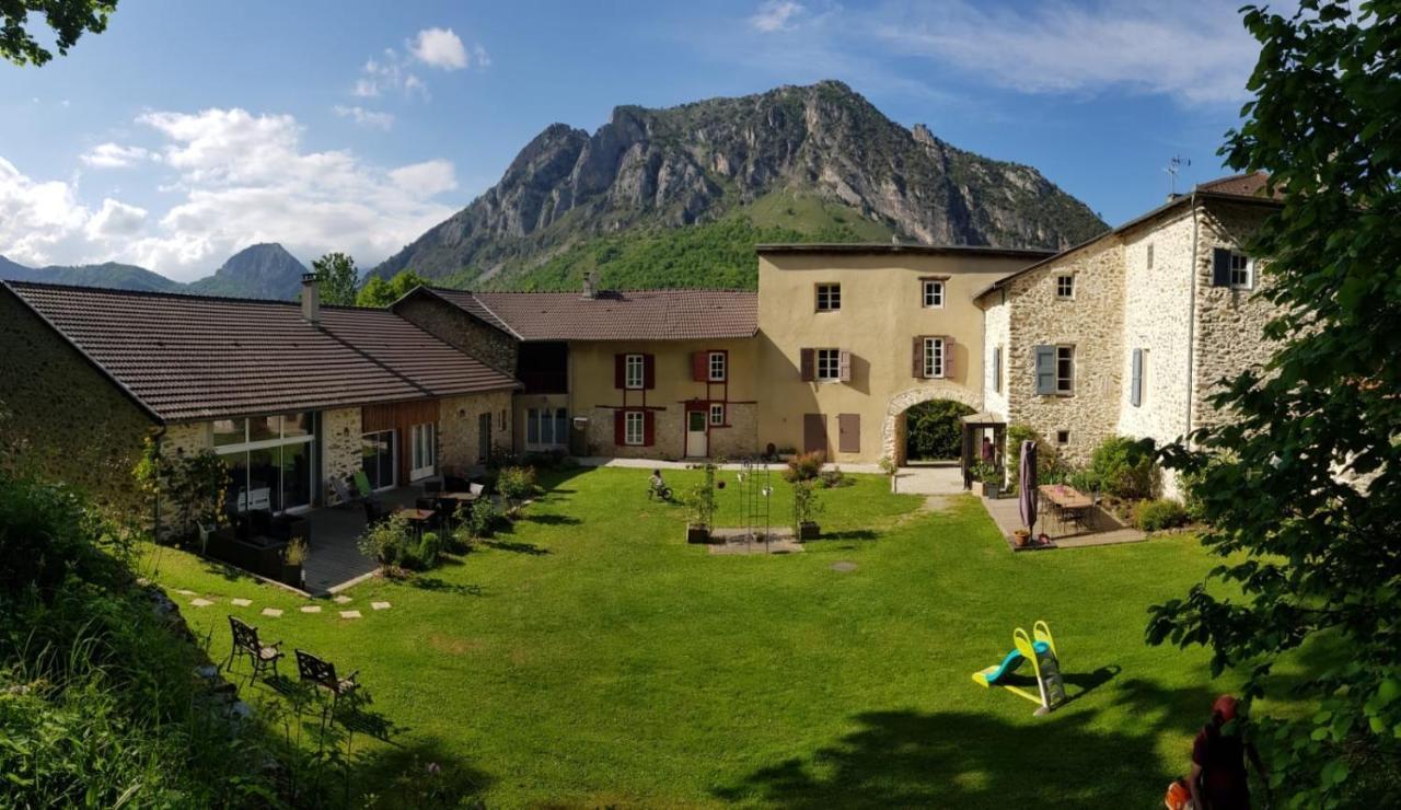 Maison D'Hotes Du Domaine Fournie Тараскон-сюр-Ар'єж Екстер'єр фото