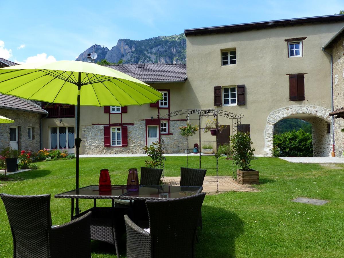 Maison D'Hotes Du Domaine Fournie Тараскон-сюр-Ар'єж Екстер'єр фото